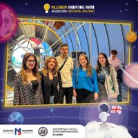 საპრიზო ადგილი ათასწლეულის ინოვაციის კონკურსზე და ვიზიტი ბირთვული კვლევების ორგანიზაციაში