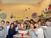 მინიატურული ბაღები პირველკლასელებისგან